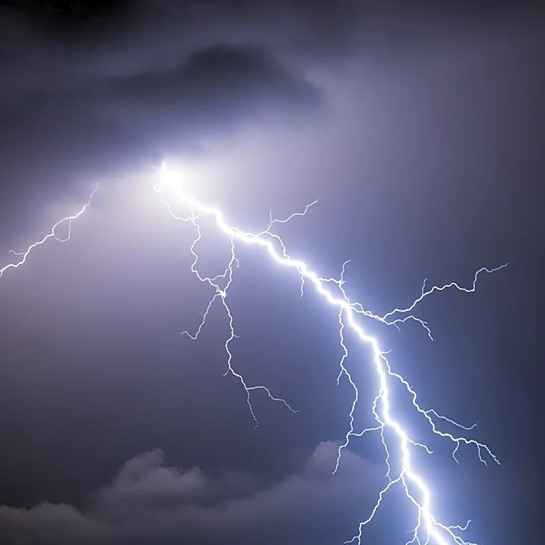 Lightning's Temperature Surpasses Sun's Surface, Causes Thunder