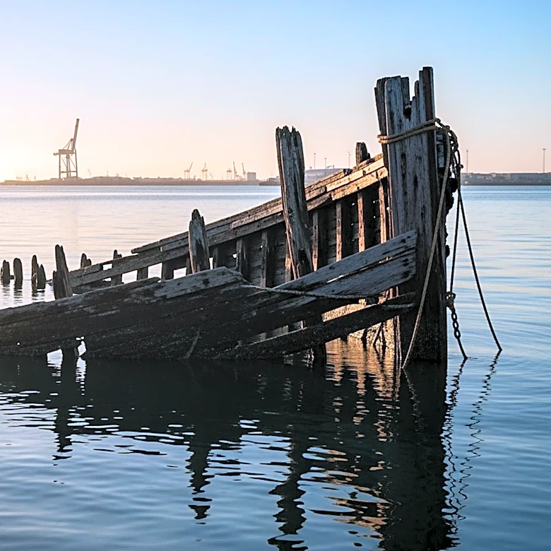 Port of Itajaí Initiates Removal of 133-Year-Old Shipwreck to Enhance Operations