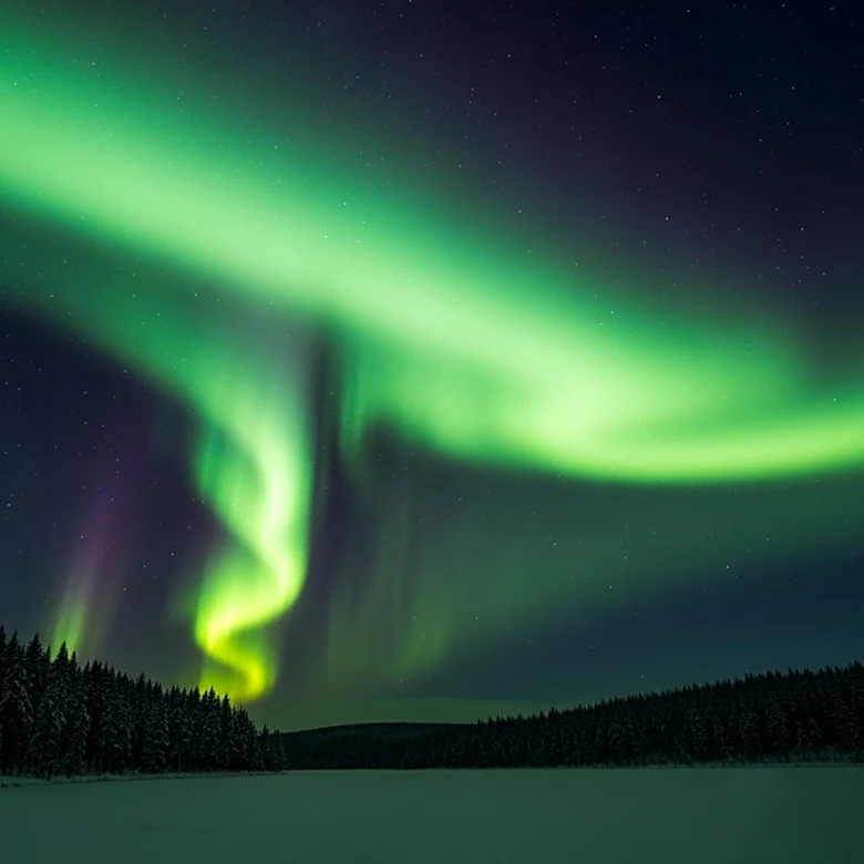 NOAA Issues Geomagnetic Storm Watch as Northern Lights May Illuminate Northern U.S.
