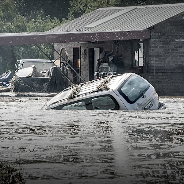 Rescue Teams Save 14 from Flooded Alabama Caves Amid Heavy Rainfall