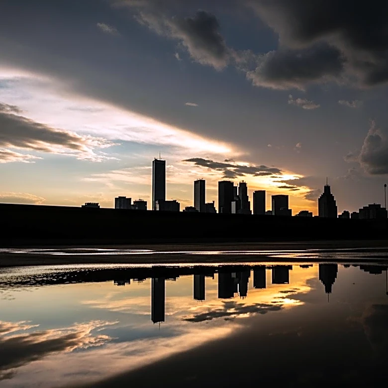 NYC Braces for Hot and Stormy Weather as Forecast Predicts Severe Conditions