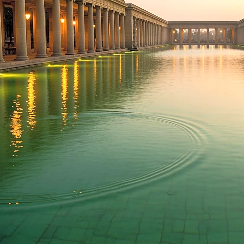 Lincoln Memorial Reflecting Pool Turns Green After $14.8 Million Renovation