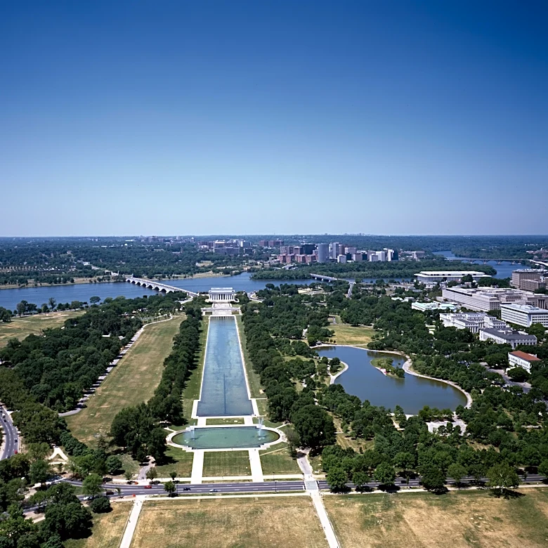 U.S. Park Police Seek Public Help in Lincoln Memorial Pool Vandalism Investigation
