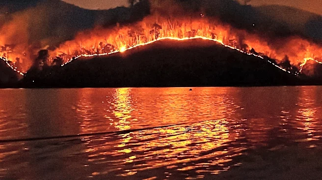 BC Wildfire Service Responds to Out-of-Control Wildfire South of Lillooet