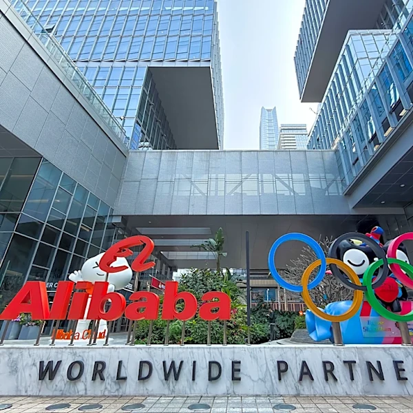 Asian Tech Giants Develop Alternatives Amid US AI Export Restrictions
