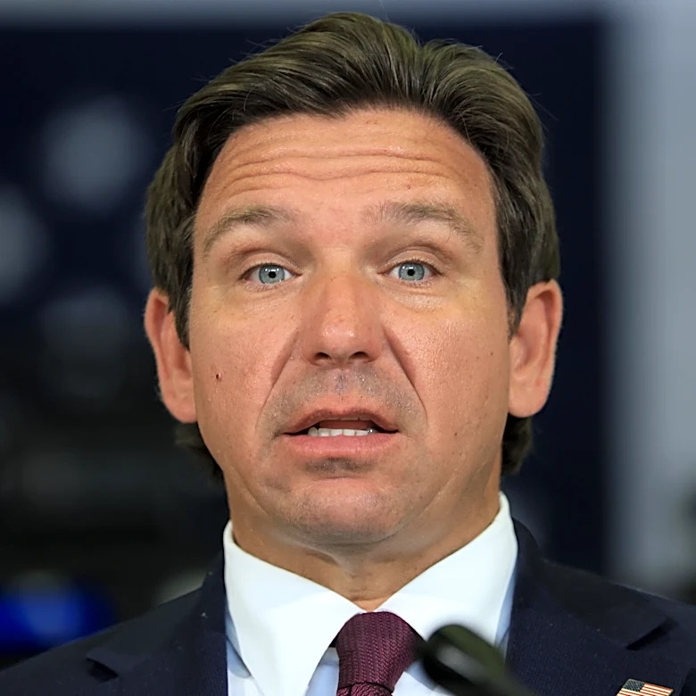 Governor Ron DeSantis Signs Law Mandating Transparency in Restaurant Fees