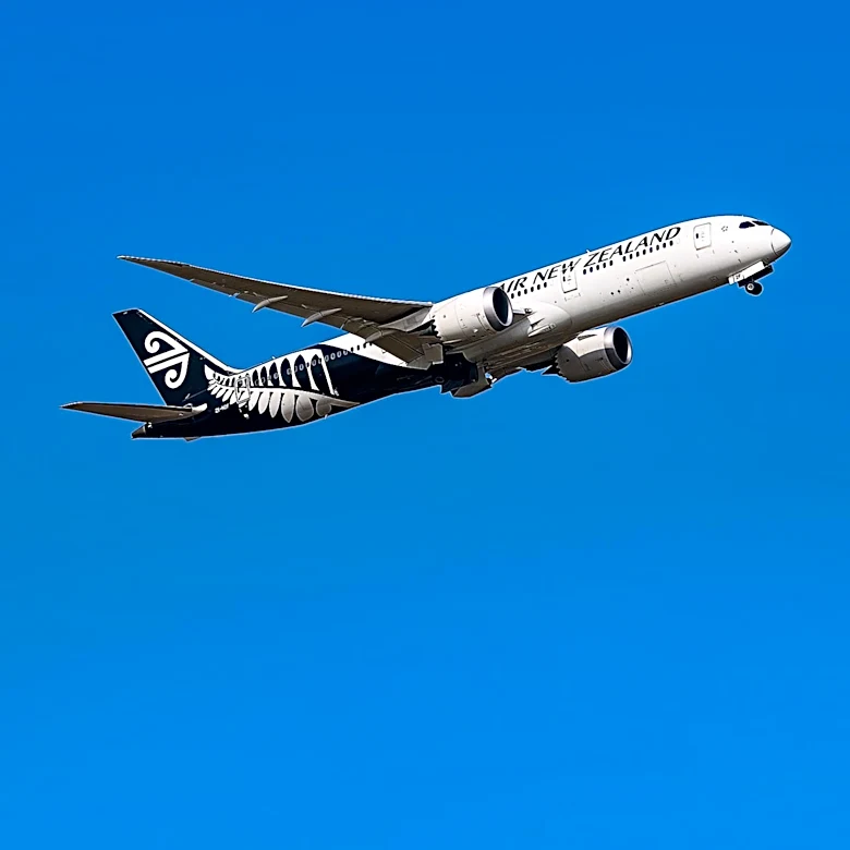 Christchurch Airport Celebrates 75 Years of International Flights with Milestone Flight