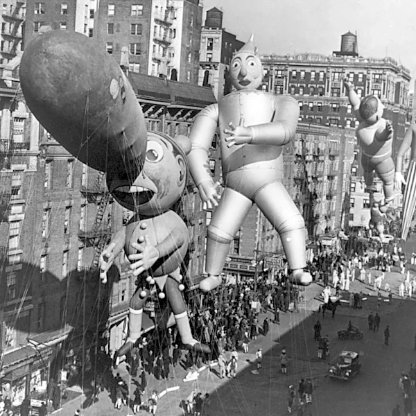 Philadelphia Prepares for Salute to Independence Parade with Elaborate Floats
