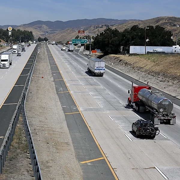 Vulnerabilities in Daktronics Controllers Expose Highway Signs to Hacking Risks