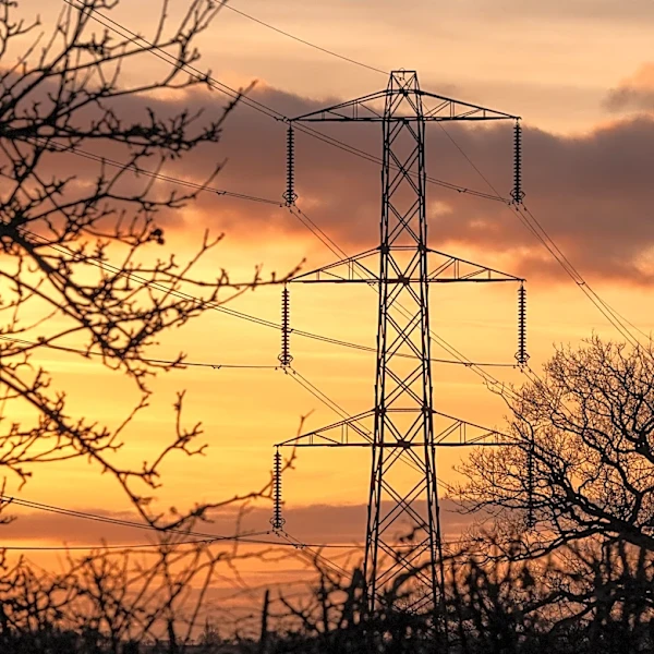 Extreme Heat Wave Threatens U.S. Power Grids and July 4 Travel Plans