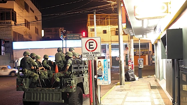 Venezuelan Police Officers Arrested for Looting After Earthquakes