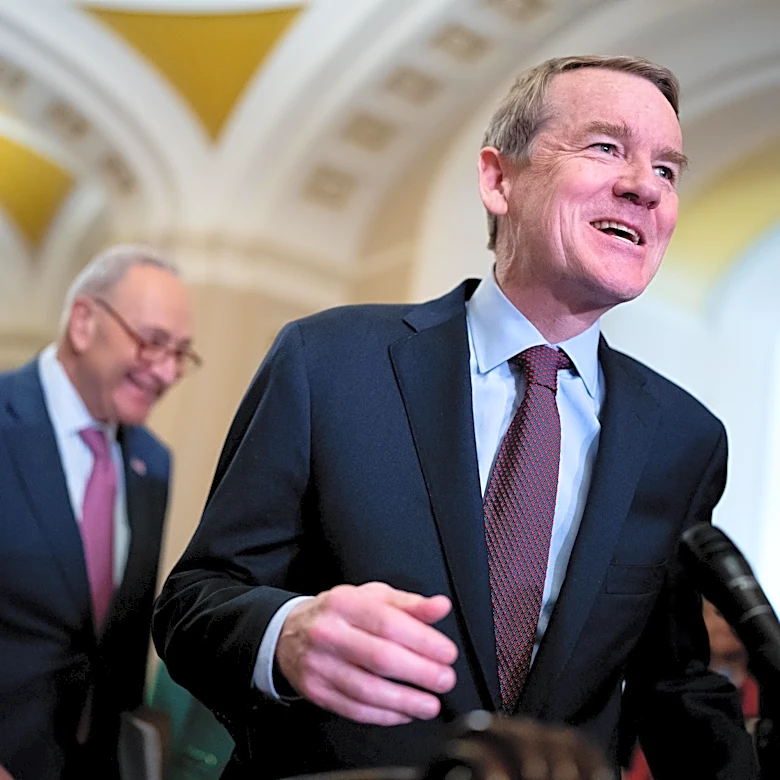Senators Warren and Gillibrand Call for Increased Oversight of Assisted Living Facilities Amid Federal Spending Concerns