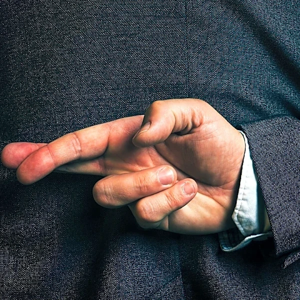 Survey Reveals Rising Antisemitism Causes American Jews to Conceal Identities