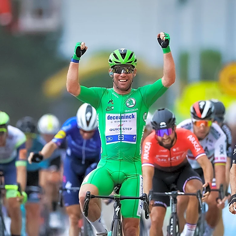 French Wildfires Force Tour de France to Close Third Stage to Public