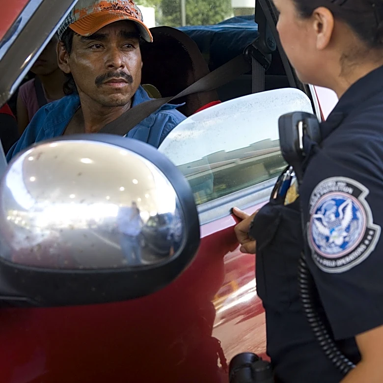 New York Man Sues DHS Over Alleged Intimidation Following Critical Email to ICE