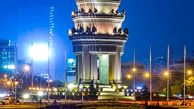 Cambodia's Economic Growth Hindered by Outdated Bureaucracy, Calls for Structural Reform