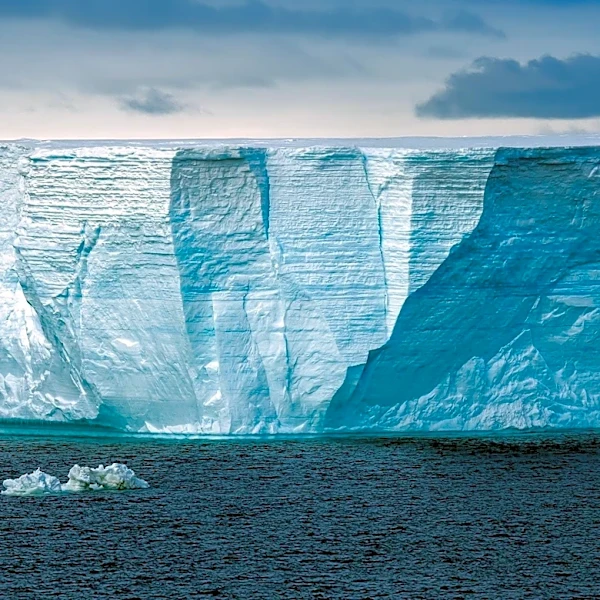 Thwaites Glacier's Imminent Collapse Raises Concerns Over Rising Sea Levels