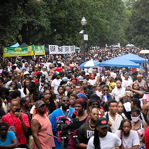 Taste of Chicago Returns to Grant Park with Diverse Food Offerings and Live Entertainment