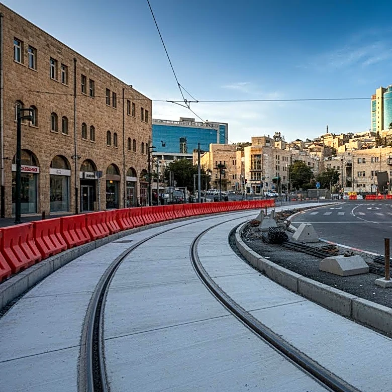 Haredi Protests Cause Significant Delays and Damage to Jerusalem Light Rail Project