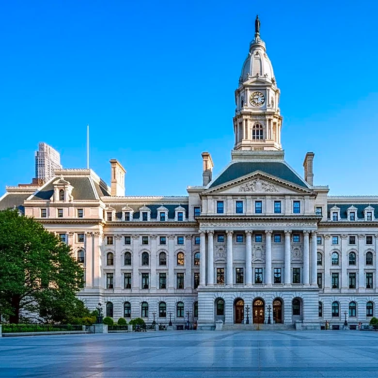 NYC Council Bill Would Ban Live Fish as Carnival and Contest Prizes