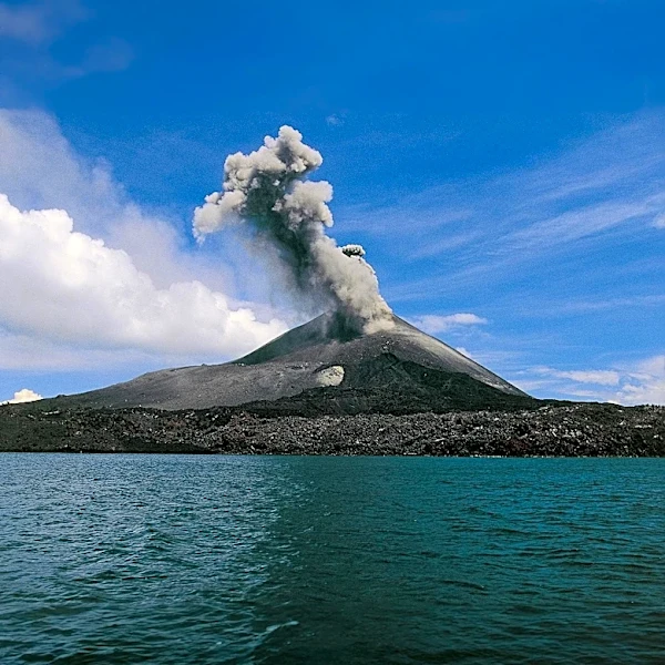 Underwater Volcano Eruption in Bismarck Sea May Form New Island
