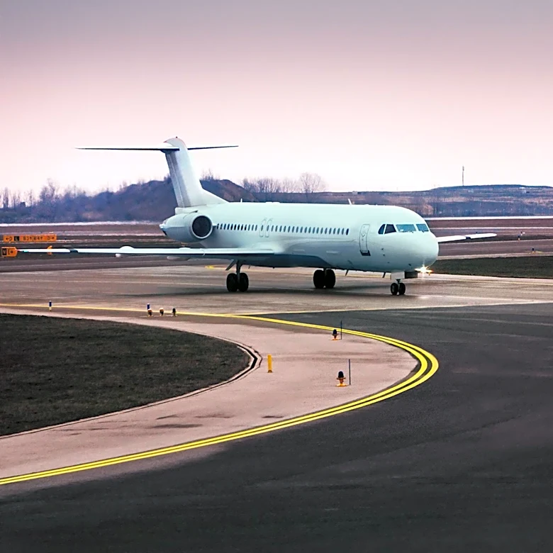 Kyrgyz Aviation Regulator Revokes TezJet License Following MD-83 Taxiing Accident
