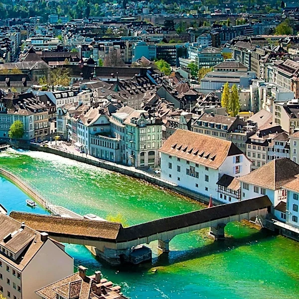UK-Switzerland Trade Agreement Facilitates Visa-Free Travel for UK Professionals