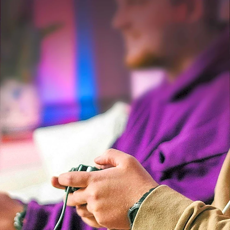 Study Finds Speed-Training Video Game May Lower Dementia Risk in Older Adults