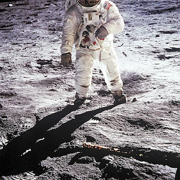 Buzz Aldrin's Mission-Saving Pen from Apollo 11 Auctioned for Over $850,000