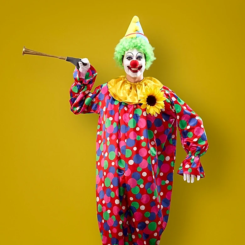 Medical Clowns in Israel Aid Children with PTSD Post-October 7 Attacks