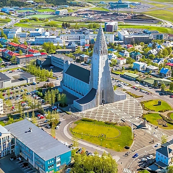EU Supports Extension of Iceland's Aviation Emissions Exemption Until 2030