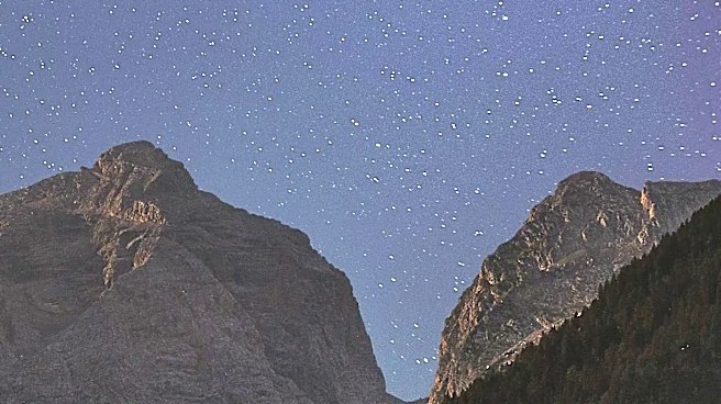 Comet Tempel 2 Offers Spectacular Viewing Opportunity in Capricornus