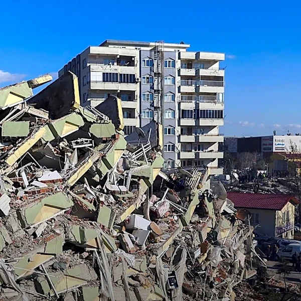 Venezuelan Government Reports Over 5,000 Deaths Following Devastating Earthquakes