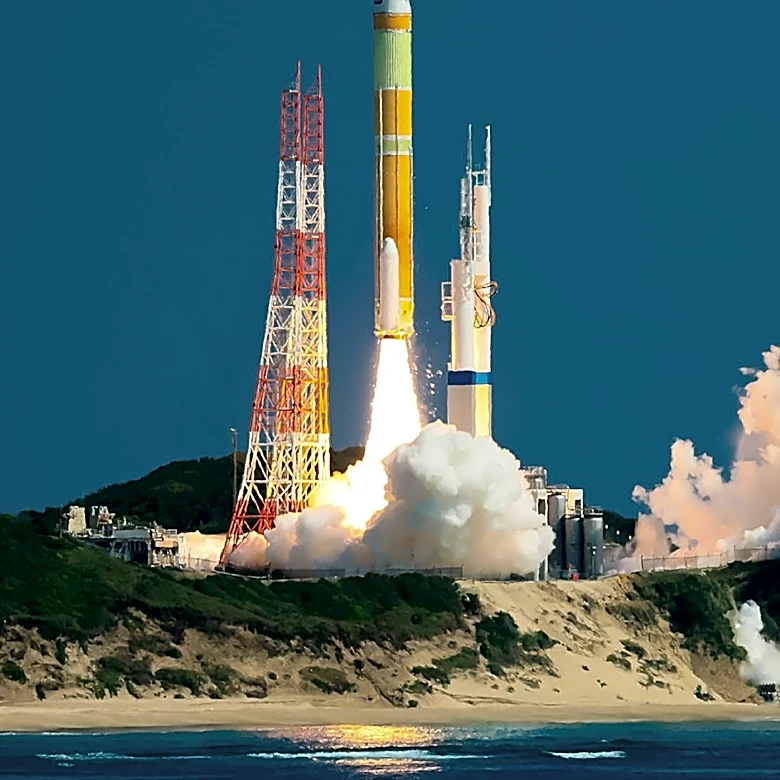 Japan's JAXA Successfully Tests RV-X Reusable Rocket Prototype, Advancing Space Industry