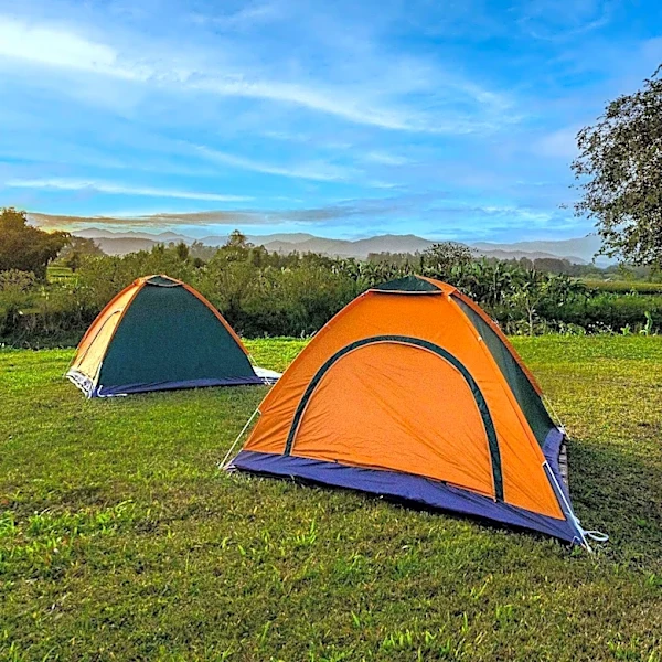 Warm Weather Draws Record Crowds to South Iceland Campsites
