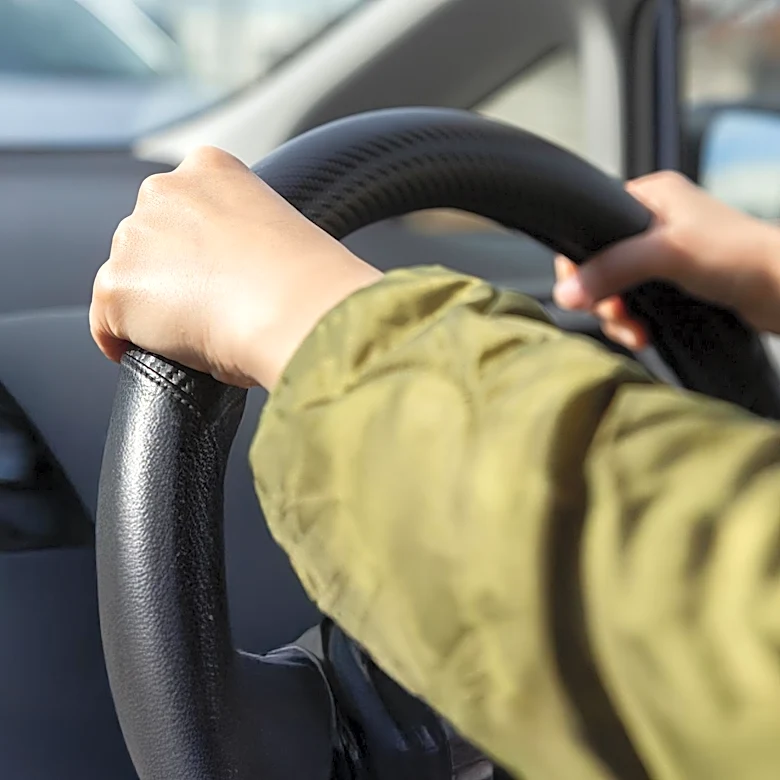 Illinois Announces Blue Envelope Program for Autistic Drivers, Starting January 2027