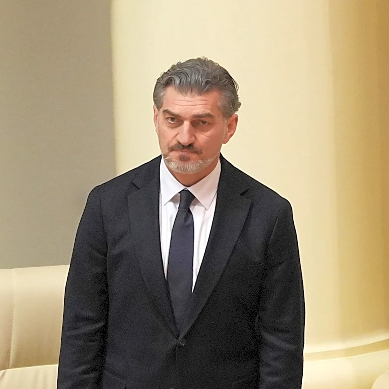 Ukraine Appoints New Top General Amidst Military Leadership Shakeup