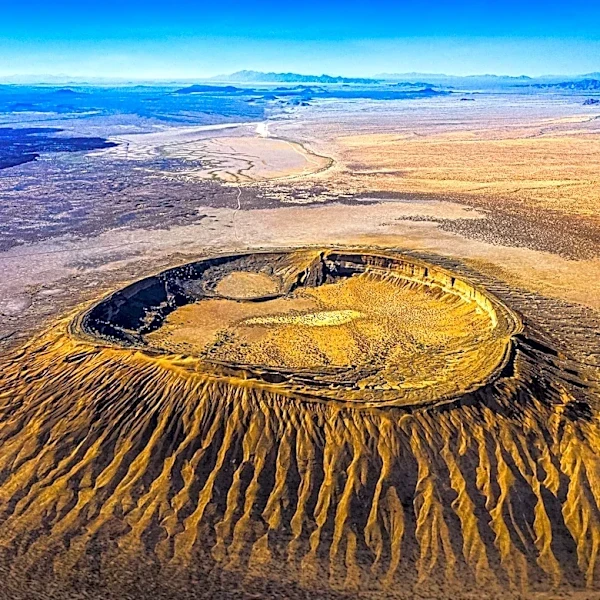 Amateur Astronomer Discovers Ancient Meteorite Crater in Canada Using Google Maps