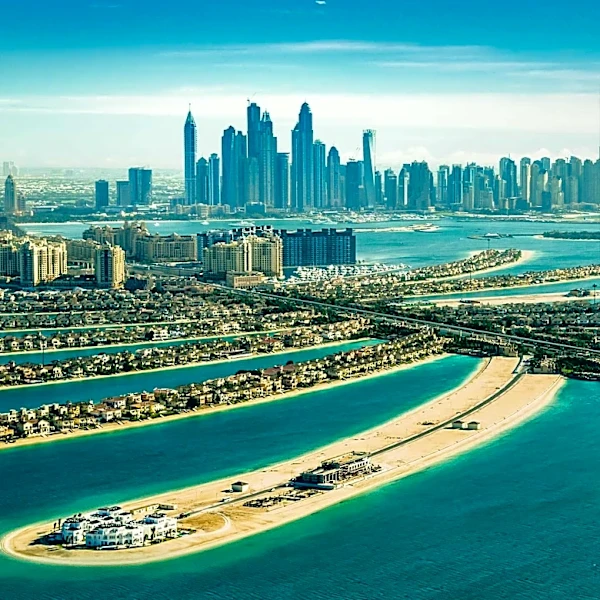Gulf Nations Invest Billions in Alternative Oil Export Routes Amid Strait of Hormuz Vulnerabilities