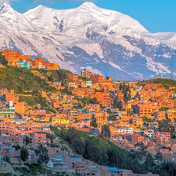 La Paz Named Least Walkable City in the World Due to Challenging Terrain
