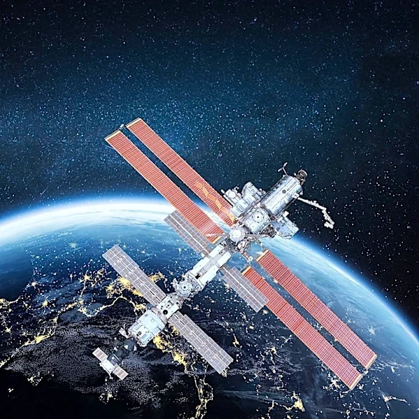 US-Russian Space Crew Returns Safely After ISS Mission