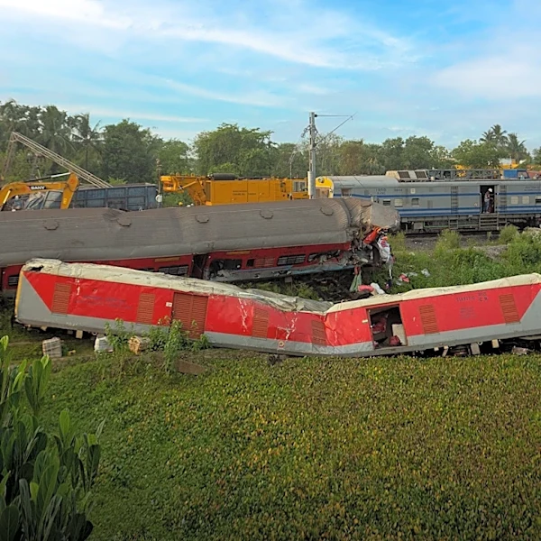 Amtrak Cancels Missouri River Runner Trains After St. Louis County Derailment