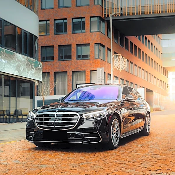 Mercedes-Benz Faces Potential U.S. Ban Under Senate Bill Targeting Chinese-Owned Automakers