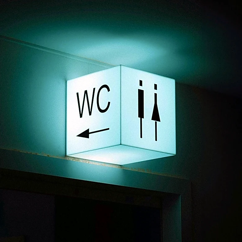 Washington Recreation Center Incident Sparks Debate Over Gender-Segregated Facilities