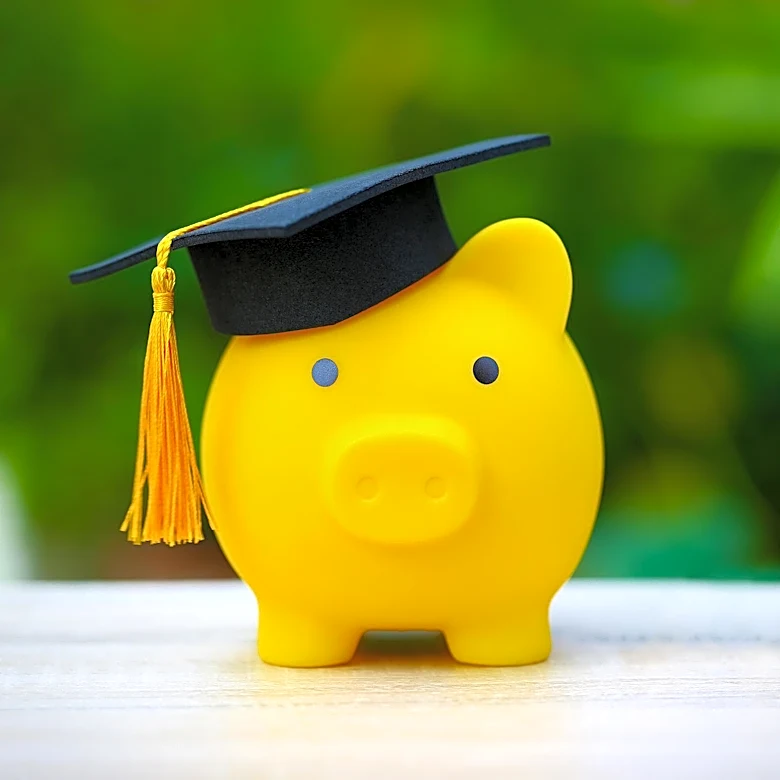 Financial Expert Discusses Best Savings Accounts for Children