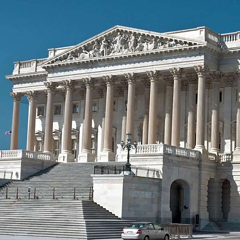 Senator Warren Raises Concerns Over Pentagon's Private Sector Recruitment Program