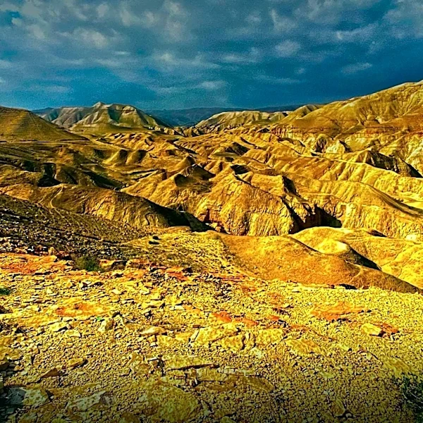 Wildfire Near Oregon's Painted Hills Scorches Surrounding Land, Threatens National Monument