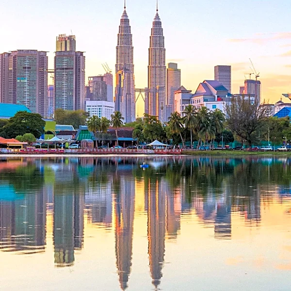 Malaysia Begins Screening 5,000 Refugees for Repatriation to Myanmar