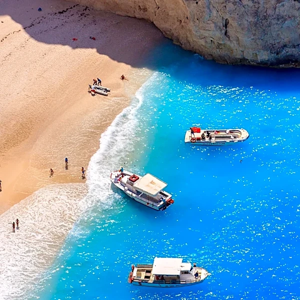 Greece's 'Door Visa' Eases Turkish Access to EU Islands, Boosts Tourism