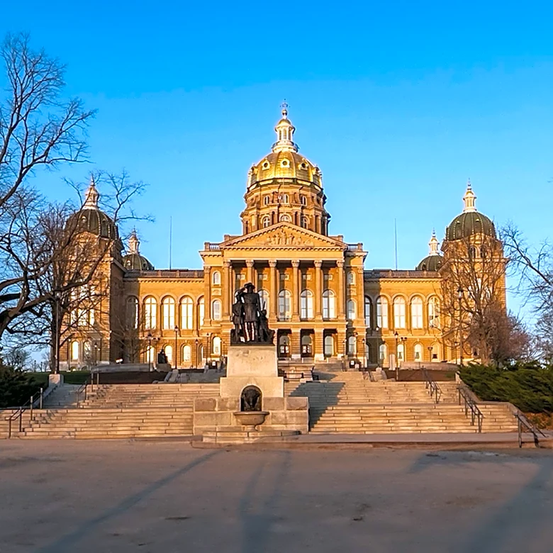 Representative Randy Feenstra Advocates for Enhanced Veteran Support in Iowa